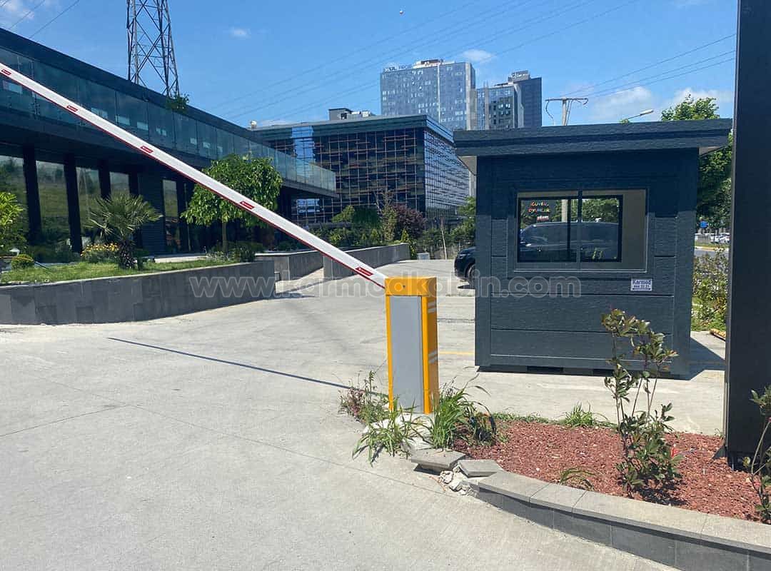 Car Park Security Guard Hut