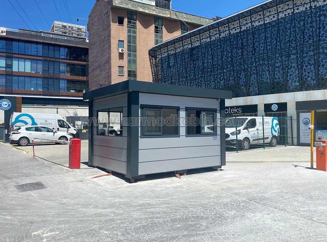 Portable Security Guard Hut