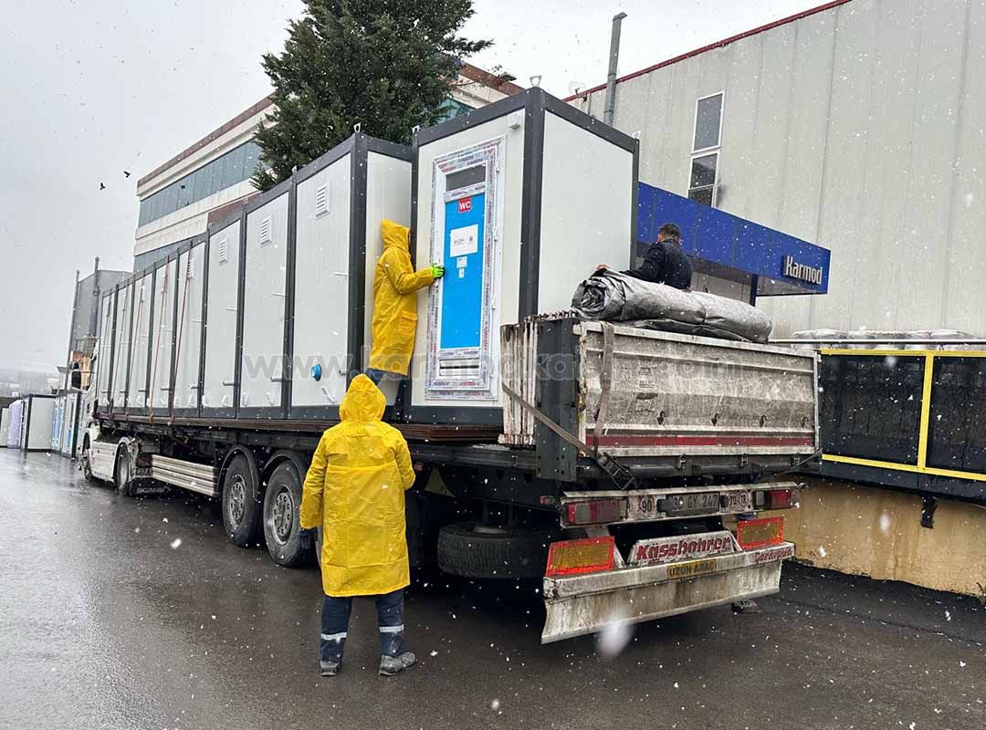Portable Toilet Prices 2025 Renting vs Buying