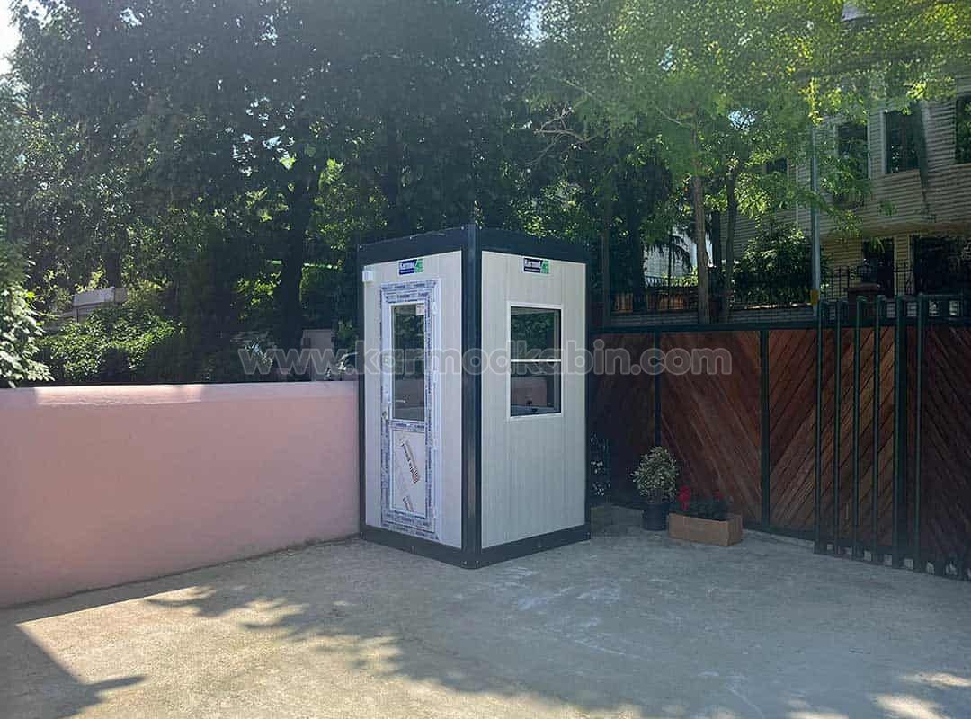 Security Guard Containers