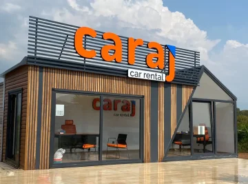 Caraj Car Rental Ofis Kabinine Kabartma Kutu Harfli Tabela