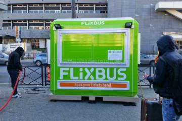 flixbus-ticket-sales-booth-15434.jpg